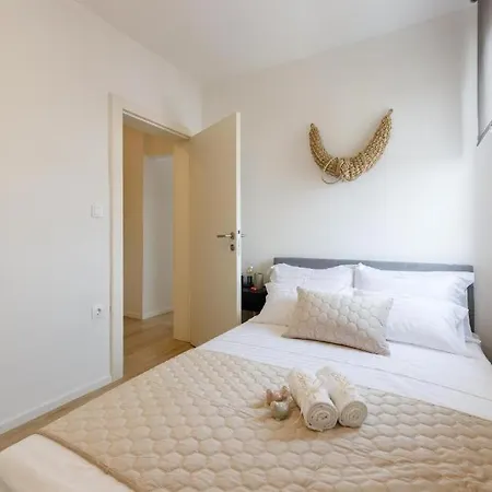 Apartament By The Sea Biograd Na Moru, Biograd - 21390 *